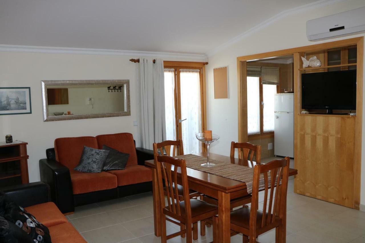 Grace Beach House Nazaré Buitenkant foto